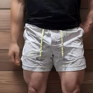 Men's Lululemon Bowline Running Active Shorts 5" Large